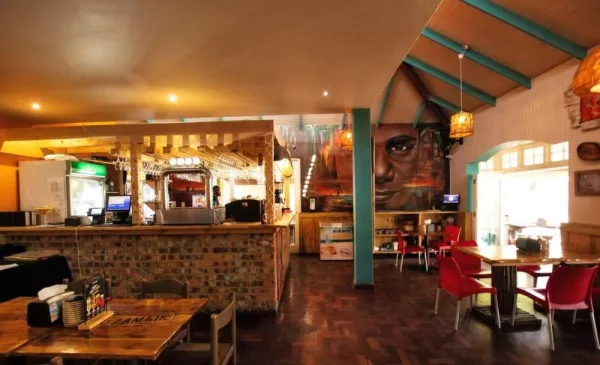 Enjoy a chicken and seafood combo with dessert at Mozambik Morningside - Image 2