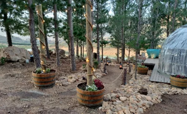 Romantic couples getaway under the stars in Franschhoek - Image 4