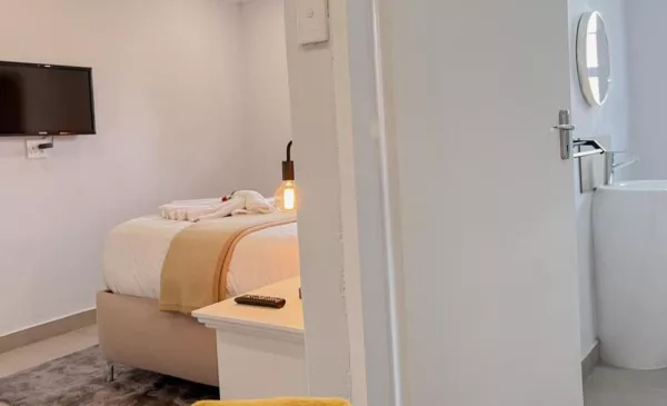 Treat Yourself and Your Partner to a Luxurious Stay and Spa Package - Image 6