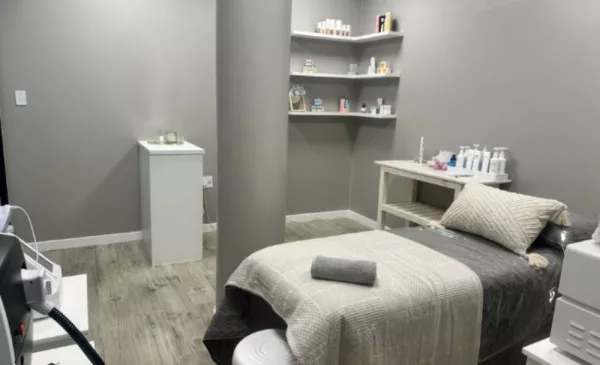 Experience Complete Rejuvenation with a 1-Hour 45-Minute Pamper Session - Image 3