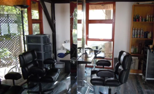 Give your hair the care it deserves with this hair deal in Johannesburg - Image 5