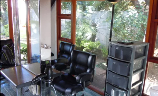Give your hair the care it deserves with this hair deal in Johannesburg - Image 4