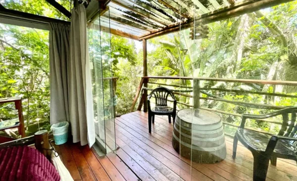 Coastal getaway for 2 in KZN - Image 6