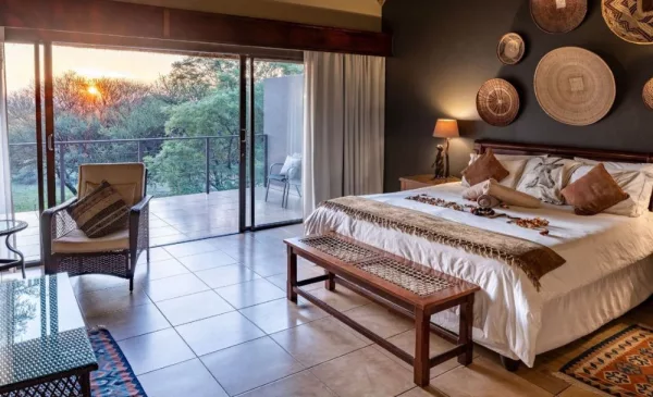 A Romantic Bush Lodge Stay Including Meals and a Game Drive - Image 2
