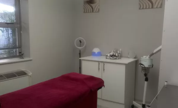 Improve Your Complexion with Microneedling - Image 2