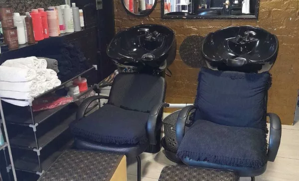 A Brazilian Cacau Keratin Treatment for Shiny, Frizz-Free Hair - Image 2