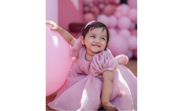 Be Captured in Your Best Light with a Professional On-Location Photoshoot - Image 12