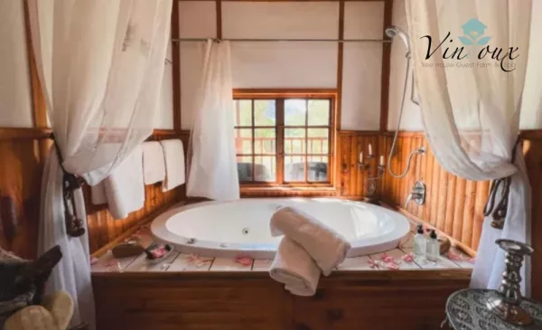 Romantic Couples Retreat in picturesque Tulbagh - Image 7