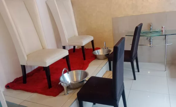 Unwind with a couple's pamper package in Randburg - Image 2