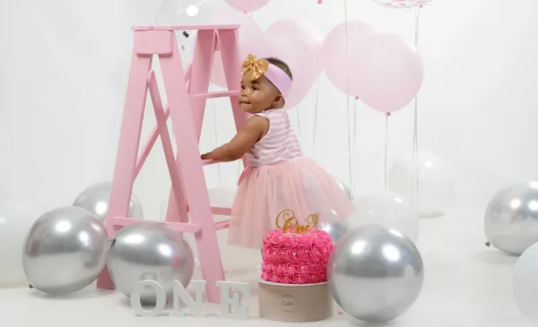 A Cake Smash Photo Shoot for a Precious Memory with Your Little One - Image 3