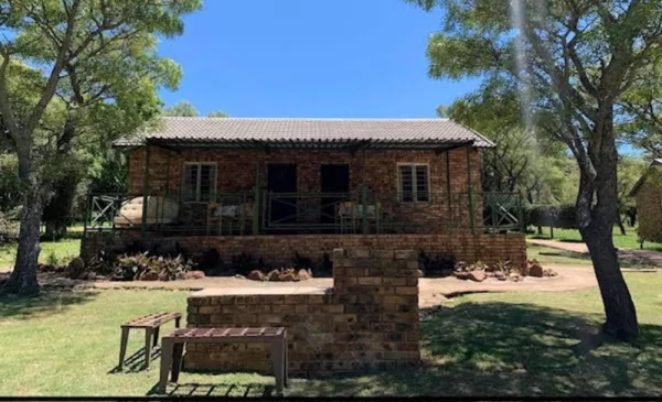 1-night self-catering stay for 4 in Middelburg - Image 5