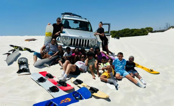 Treat Your Kids to a 1-Hour Guided Sandboarding Experience - Image 4