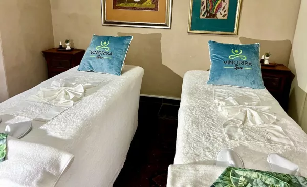Unwind with a 1-hour-and-45-minute Couple's Pamper Package in Pretoria - Image 4