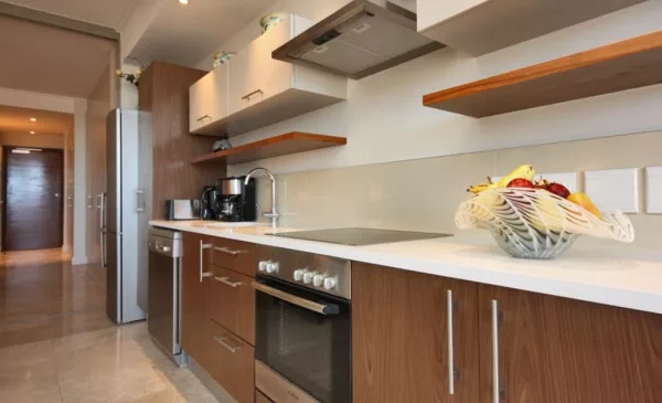 Luxury Self-Catering Accommodation in the Heart of Cape Town - Image 3