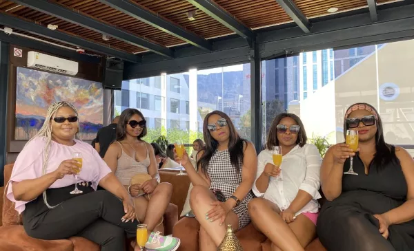 Have a Boozy Brunch at a Rooftop Lounge Overlooking the City - Image 3