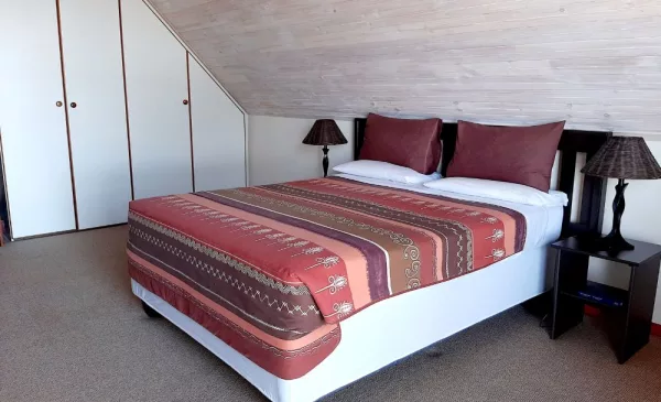 Enjoy Beachside Bliss with this 2-Night Getaway - Image 6