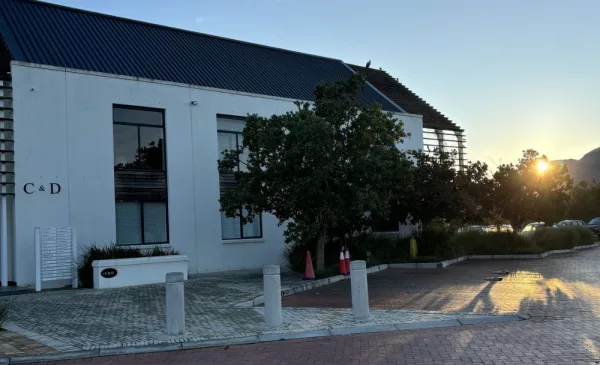 Simplify your makeup routine with a microblading session in the Val De Vie Estate - Image 4