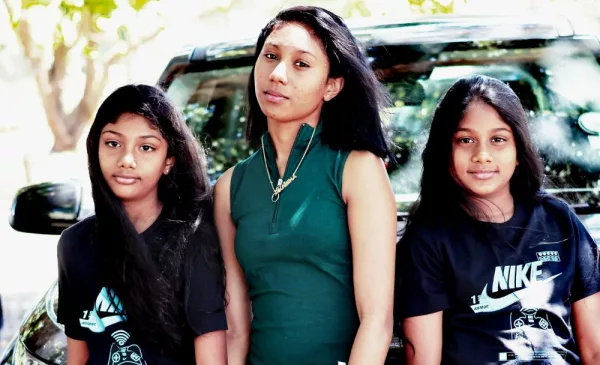 An On-Location Photoshoot to Capture Precious Memories with Loved Ones - Image 2