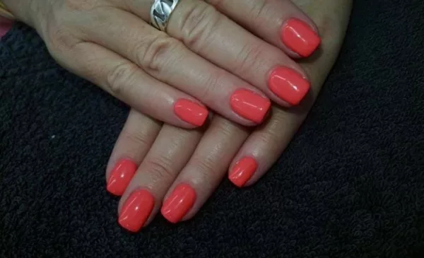 Glam up your nails with this gel combo in Johannesburg