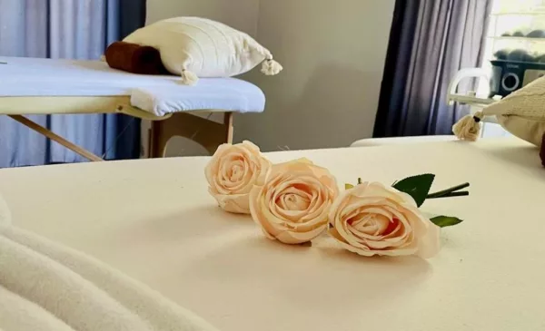 Experience Relaxation with Your Choice of a Swedish or Aromatherapy Massage - Image 4