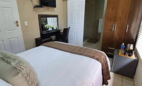 A 1-Night Midweek Stay and Spa Package - Image 3
