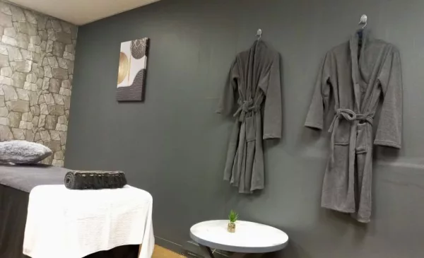 Treat Yourself and a Partner with this Pamper Package - Image 3