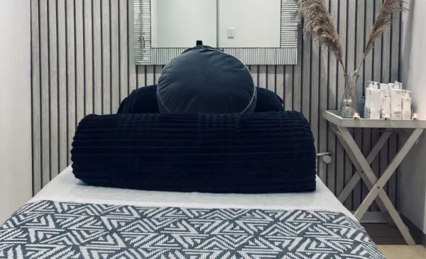 Relax and Unwind with a 3 Treatment Spa Taster in Parow