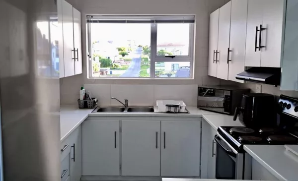A Cosy, Pet-Friendly Stay for a Group for 4 - Image 5