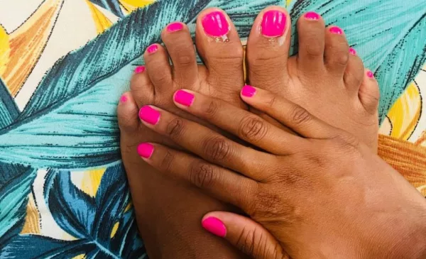 Revitalise Your Look With a Gel Manicure and Gel Toes - Image 3