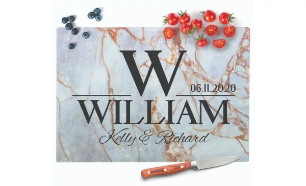 Personalise Your Kitchen Space with a Customised Glass Cutting Board