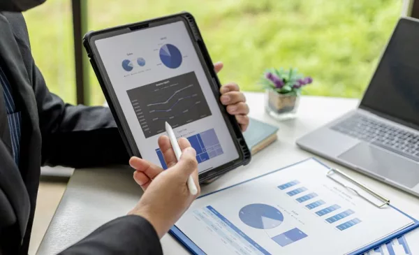 Master Sales and Marketing with an Online Course - Image 2