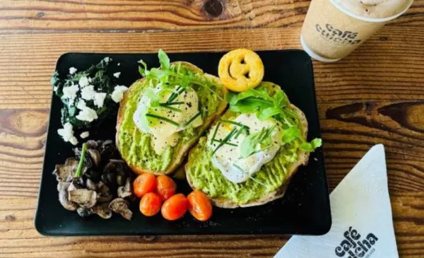 Enjoy a Delicious Breakfast and Beverage in Sea Point - Image 2