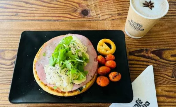 Enjoy a Delicious Breakfast and Beverage in Sea Point - Image 5