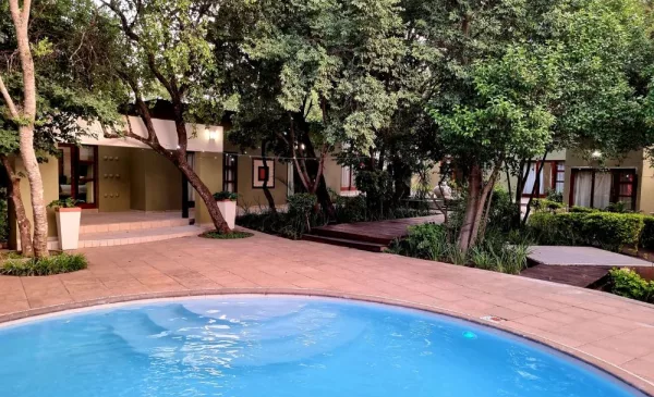 A 1-Night Luxury Stay Close to the Hub of Sandton - Image 3