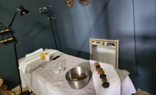A Calming Full Body Swedish Massage for Two - Image 2