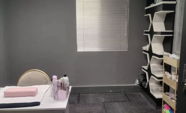 A Toe Nails Offer for One in Randburg - Image 4