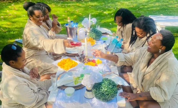 A 3-Hour Sip & Paint Session with a Spa Treatment for a Group of 4
