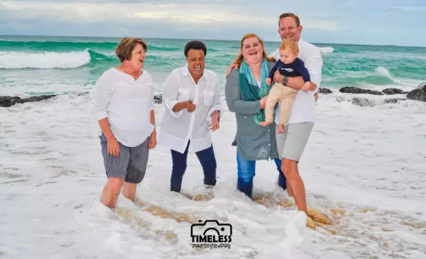 A 45-Minute On-Location Photoshoot with a Professional Photographer - Image 4