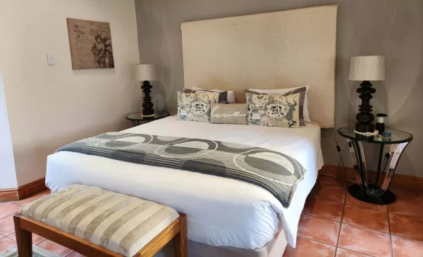 Get Away to the Historic Tulbagh Valley with a 1-Night Stay at a Country Villa - Image 8