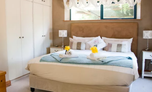 Get Away to the Historic Tulbagh Valley with a 1-Night Stay at a Country Villa